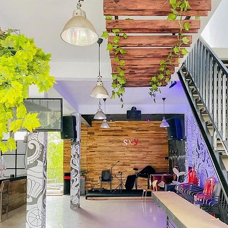 Sky Residence Tomohon Mitra Reddoorz ภายนอก รูปภาพ