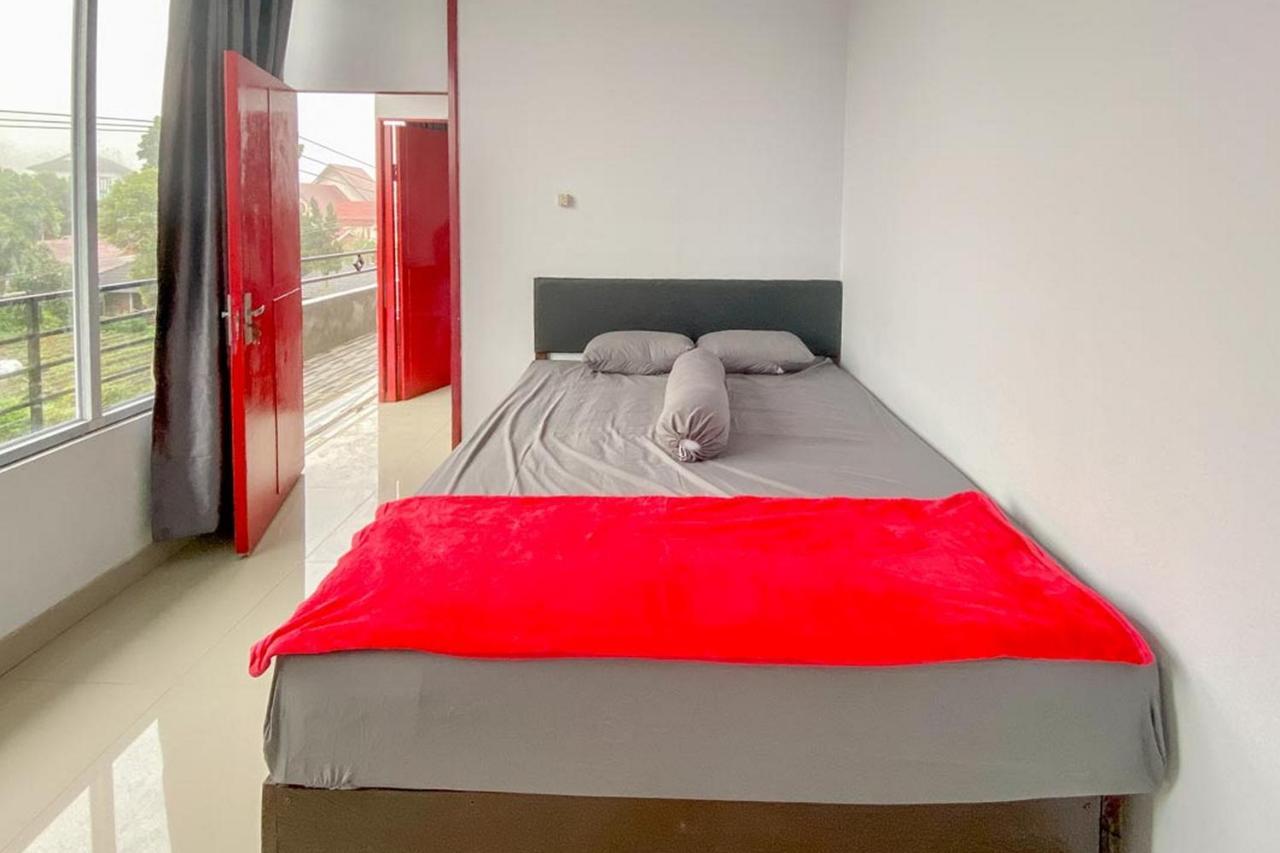 Sky Residence Tomohon Mitra Reddoorz ภายนอก รูปภาพ